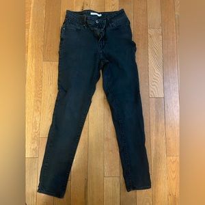 Levi black jeans.  721 high rise skinny jeans